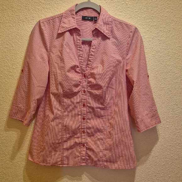Apt. 9 Red And White Pinstripe Blouse - Picture 1 of 9